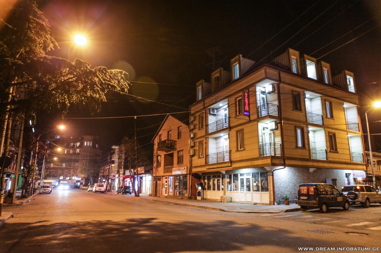 Dream Hotel Batumi Ngoại thất bức ảnh